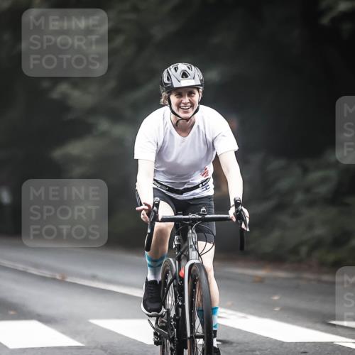 13.09.2026 - Stadtparktriathlon H.Heesch http://msf.ph/oto/10359022 13.09.2026 09:56:04 Radfahren 231, 246, 265, 345 meine-sportfotos.de