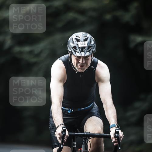 13.09.2026 - Stadtparktriathlon H.Heesch http://msf.ph/oto/10359038 13.09.2026 11:12:58 Radfahren 561, 636 meine-sportfotos.de