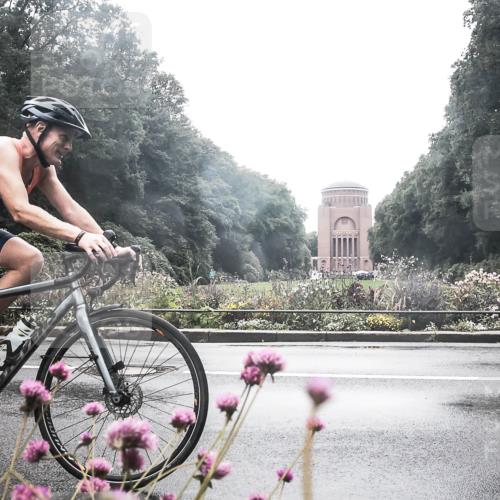 13.09.2026 - Stadtparktriathlon H.Heesch http://msf.ph/oto/10359060 13.09.2026 13:24:33 Radfahren 1359, 1428, 1445 meine-sportfotos.de