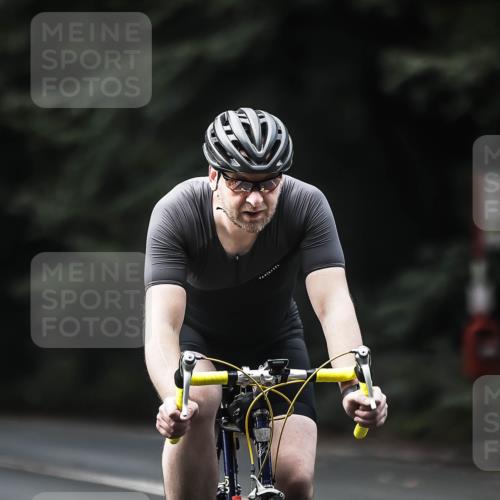 13.09.2026 - Stadtparktriathlon H.Heesch http://msf.ph/oto/10359069 13.09.2026 11:13:02 Radfahren 561, 636, 644 meine-sportfotos.de