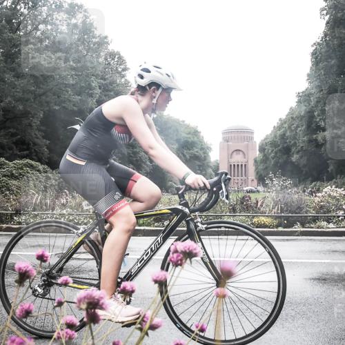 13.09.2026 - Stadtparktriathlon H.Heesch http://msf.ph/oto/10359088 13.09.2026 13:24:42 Radfahren 1389, 1431, 1502 meine-sportfotos.de