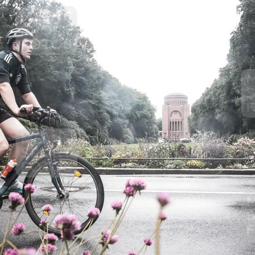 13.09.2026 - Stadtparktriathlon H.Heesch http://msf.ph/oto/10359100 13.09.2026 13:24:47 Radfahren 1330, 1443, 1462 meine-sportfotos.de