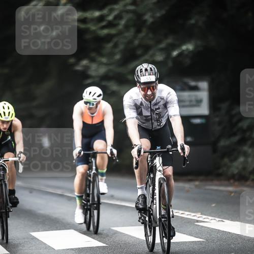 13.09.2026 - Stadtparktriathlon H.Heesch http://msf.ph/oto/10359136 13.09.2026 11:13:09 Radfahren 556, 560, 630, 633, 644 meine-sportfotos.de
