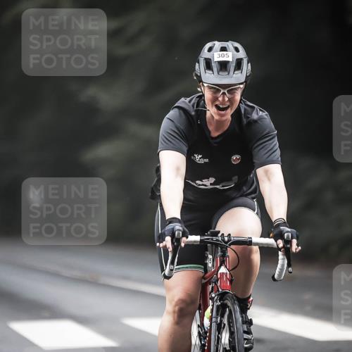 13.09.2026 - Stadtparktriathlon H.Heesch http://msf.ph/oto/10359148 13.09.2026 09:56:22 Radfahren 305 meine-sportfotos.de