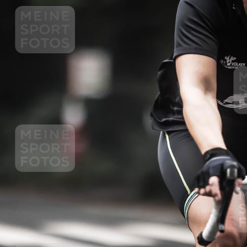 13.09.2026 - Stadtparktriathlon H.Heesch http://msf.ph/oto/10359176 13.09.2026 09:56:23 Radfahren 305 meine-sportfotos.de