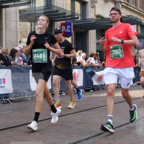 13.09.2026 - 21. swb-Marathon Bremen Strokosch-Dieckow http://msf.ph/oto/10359188 13.09.2026 13:35:19 Ziel 156, 318, 532, 607, 2041, 2090, 2318, 2356, 3055, 3087, 3226, 3485, 3621, 3704, 3780, 3857, 4048, 4326, 5071, 5308, 5467, 5468, 5584, 5586, 5661, 6315, 6418, 6465, 6466, 6644, 6649, 6724, 7235, 7285, 7597, 7675, 7691, 7700, 8335, 8401, 8530, 8816, 8915, 9784, 9845, 9862, 9887, 9892, 9912, 13121, 13213, 536, 1150, 2003, 2366, 2430, 2492, 2625, 2866, 3063, 3311, 3916, 4062, 4487, 4635, 4985, 5016, 5125, 5647, 6315, 6320, 6391, 6403, 6750, 6837, 7123, 7405, 7657, 7750, 9017 meine-sportfotos.de