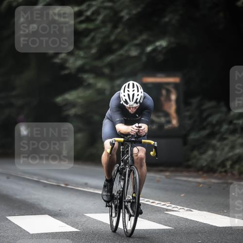 13.09.2026 - Stadtparktriathlon H.Heesch http://msf.ph/oto/10359191 13.09.2026 11:13:20 Radfahren 602, 630, 635, 668 meine-sportfotos.de
