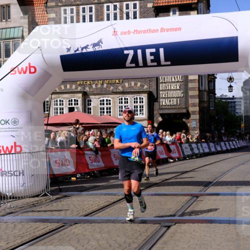 13.09.2026 - 21. swb-Marathon Bremen Tim E. http://msf.ph/oto/10359197 13.09.2026 12:55:21 Ziel 13085 meine-sportfotos.de