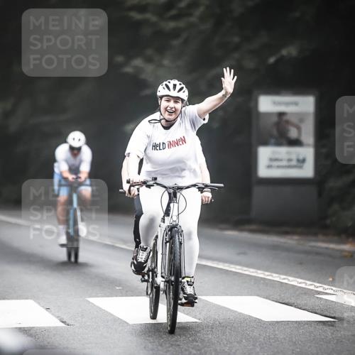 13.09.2026 - Stadtparktriathlon H.Heesch http://msf.ph/oto/10359205 13.09.2026 09:56:42 Radfahren 212, 248 meine-sportfotos.de