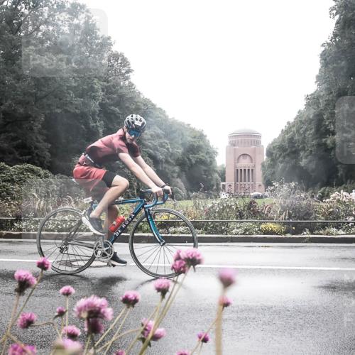 13.09.2026 - Stadtparktriathlon H.Heesch http://msf.ph/oto/10359218 13.09.2026 13:25:38 Radfahren 1304, 1475, 1486 meine-sportfotos.de