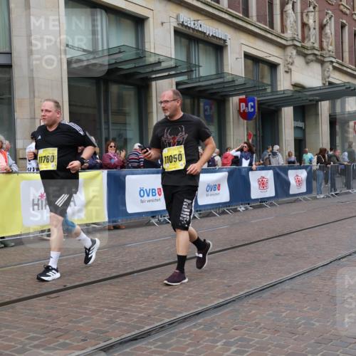 13.09.2026 - 21. swb-Marathon Bremen Strokosch-Dieckow http://msf.ph/oto/10359227 13.09.2026 11:19:13 Ziel 10004, 10629, 10933, 11050, 11457, 11760, 12224, 10202, 10524, 11629, 11794, 12090, 12462 meine-sportfotos.de