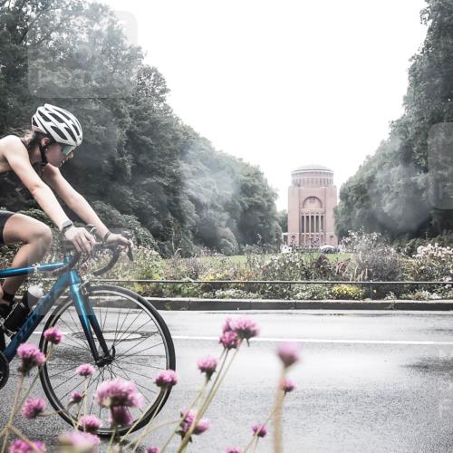 13.09.2026 - Stadtparktriathlon H.Heesch http://msf.ph/oto/10359269 13.09.2026 13:26:09 Radfahren 1349, 1442, 1463, 1472, 1512 meine-sportfotos.de