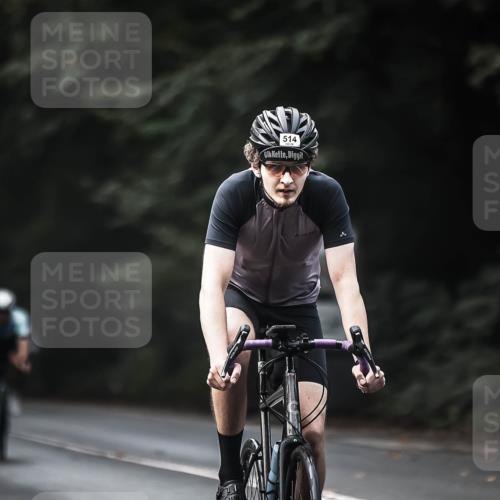 13.09.2026 - Stadtparktriathlon H.Heesch http://msf.ph/oto/10359280 13.09.2026 11:13:31 Radfahren 514, 621, 665, 686, 696 meine-sportfotos.de