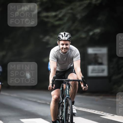 13.09.2026 - Stadtparktriathlon H.Heesch http://msf.ph/oto/10359293 13.09.2026 11:13:33 Radfahren 514, 621, 665, 686, 696 meine-sportfotos.de