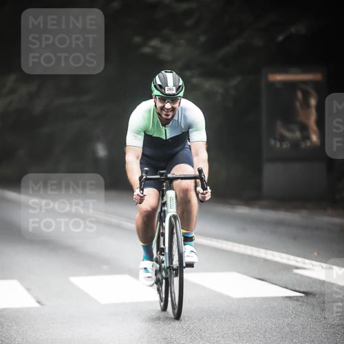 13.09.2026 - Stadtparktriathlon H.Heesch http://msf.ph/oto/10359299 13.09.2026 09:57:00 Radfahren 260 meine-sportfotos.de