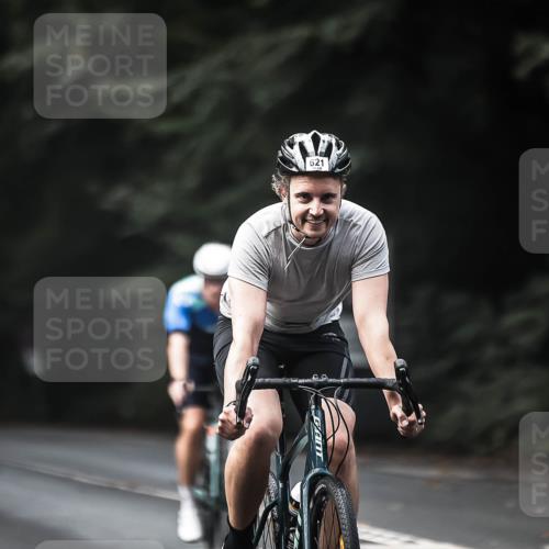 13.09.2026 - Stadtparktriathlon H.Heesch http://msf.ph/oto/10359301 13.09.2026 11:13:33 Radfahren 514, 621, 665, 686, 696 meine-sportfotos.de
