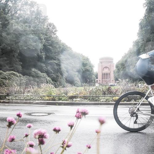 13.09.2026 - Stadtparktriathlon H.Heesch http://msf.ph/oto/10359312 13.09.2026 13:26:21 Radfahren 1338, 1387, 1421, 1422, 1456 meine-sportfotos.de
