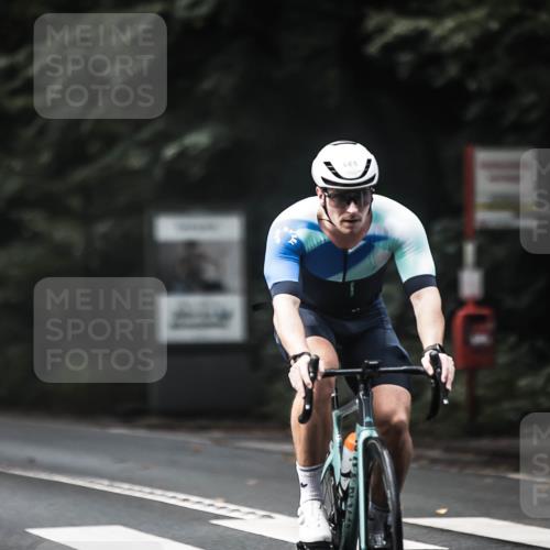 13.09.2026 - Stadtparktriathlon H.Heesch http://msf.ph/oto/10359324 13.09.2026 11:13:34 Radfahren 514, 621, 665, 686, 696 meine-sportfotos.de