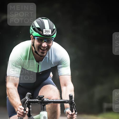 13.09.2026 - Stadtparktriathlon H.Heesch http://msf.ph/oto/10359344 13.09.2026 09:57:01 Radfahren 260 meine-sportfotos.de