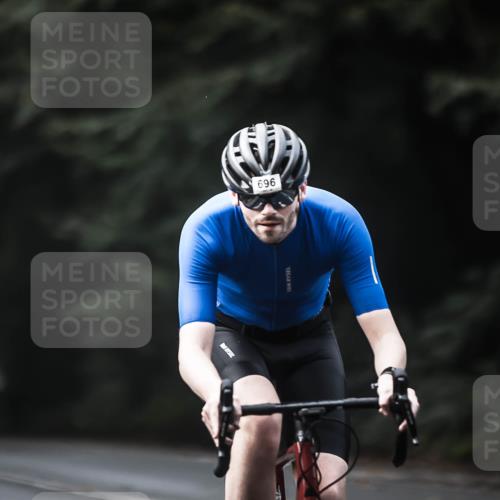 13.09.2026 - Stadtparktriathlon H.Heesch http://msf.ph/oto/10359354 13.09.2026 11:13:36 Radfahren 514, 621, 641, 665, 686, 696 meine-sportfotos.de