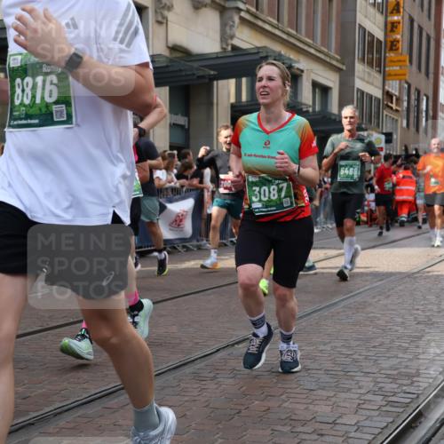 13.09.2026 - 21. swb-Marathon Bremen Strokosch-Dieckow http://msf.ph/oto/10359365 13.09.2026 13:35:25 Ziel 156, 318, 532, 607, 2318, 2356, 3056, 3087, 3226, 3485, 3704, 3780, 3857, 4048, 4326, 5071, 5157, 5308, 5381, 5467, 5468, 5584, 5586, 5661, 6465, 6466, 6644, 6649, 6724, 7036, 7235, 7385, 7597, 7675, 7691, 7700, 8335, 8705, 8816, 9784, 9845, 9862, 9887, 9892, 9912, 13121, 13213, 536, 1150, 2003, 2041, 2090, 2318, 2366, 2492, 2625, 2866, 3055, 3063, 3311, 3621, 3916, 4062, 4487, 4635, 4985, 5016, 6315, 6320, 6391, 6418, 6750, 6837, 7657, 9017 meine-sportfotos.de