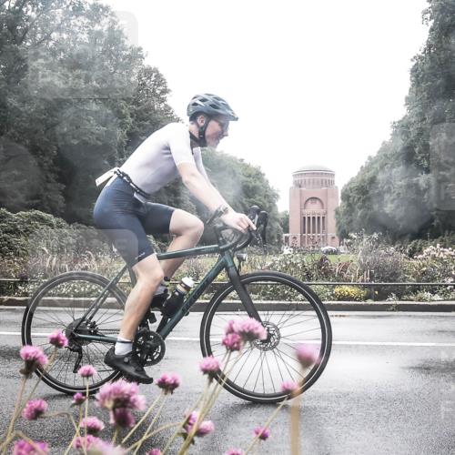 13.09.2026 - Stadtparktriathlon H.Heesch http://msf.ph/oto/10359374 13.09.2026 13:26:57 Radfahren 1339, 1340, 1393, 1439 meine-sportfotos.de