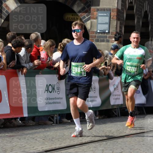 13.09.2026 - 21. swb-Marathon Bremen Strokosch-Dieckow http://msf.ph/oto/10359385 13.09.2026 13:34:04 Ziel 930, 2405, 2872, 2960, 3201, 3562, 3761, 4490, 4554, 4658, 4874, 5063, 5156, 5513, 5587, 6508, 6538, 6808, 7126, 7354, 7633, 7652, 7832, 7863, 8512, 8691, 9068, 9128, 9342, 9344, 9390, 9508, 10114, 13078, 1364, 2355, 2464, 3162, 3632, 3636, 3984, 5147, 5265, 5489, 5768, 6090, 6350, 6405, 7113, 7696, 7897, 7988, 8870, 9094, 9100, 9402, 9905, 10058, 13118 meine-sportfotos.de