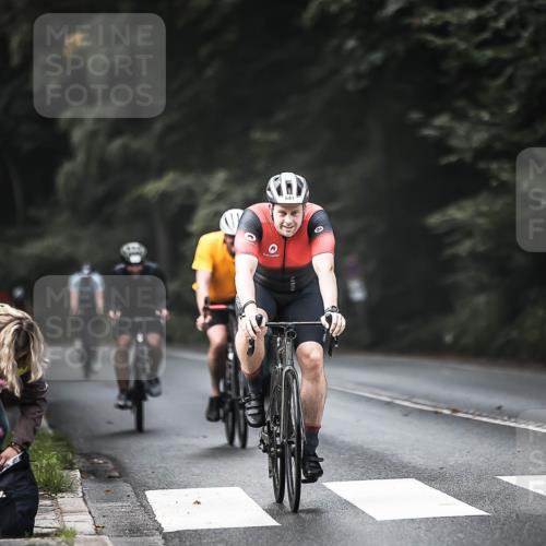 13.09.2026 - Stadtparktriathlon H.Heesch http://msf.ph/oto/10359386 13.09.2026 11:13:41 Radfahren 496, 503, 554, 641, 696 meine-sportfotos.de