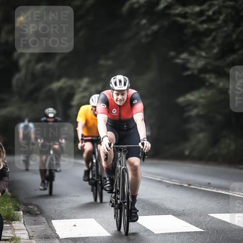 13.09.2026 - Stadtparktriathlon H.Heesch http://msf.ph/oto/10359393 13.09.2026 11:13:42 Radfahren 496, 503, 554, 605, 641, 696 meine-sportfotos.de