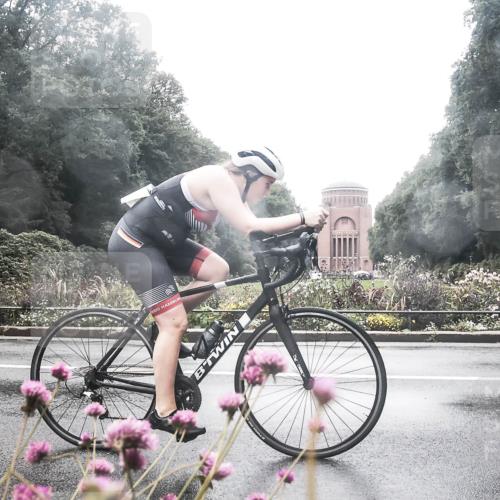 13.09.2026 - Stadtparktriathlon H.Heesch http://msf.ph/oto/10359429 13.09.2026 13:27:13 Radfahren 1258, 1363, 1409, 1468, 1477, 1497 meine-sportfotos.de