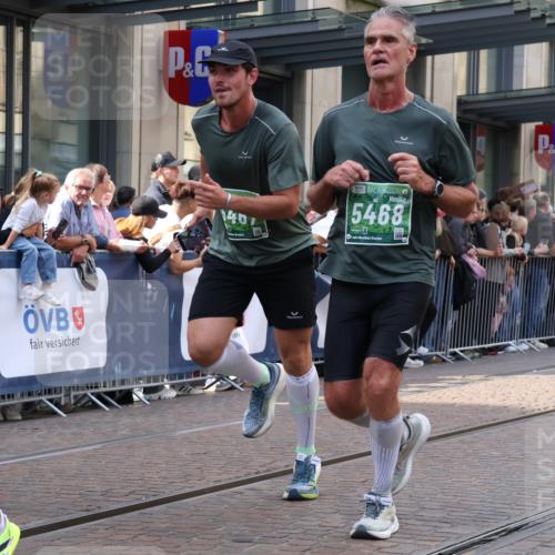 13.09.2026 - 21. swb-Marathon Bremen Strokosch-Dieckow http://msf.ph/oto/10359432 13.09.2026 13:35:27 Ziel 156, 318, 532, 607, 2565, 3056, 3087, 3226, 3454, 3485, 3704, 3780, 3857, 4048, 4326, 5026, 5071, 5157, 5308, 5381, 5467, 5468, 5584, 5586, 5661, 5816, 6159, 6465, 6466, 6644, 6649, 6724, 7036, 7235, 7385, 7597, 7675, 7691, 7700, 7804, 8145, 8335, 8705, 8816, 9784, 9862, 9892, 9912, 13121, 13213, 536, 1150, 2003, 2041, 2090, 2318, 2356, 2366, 2492, 2625, 2866, 3055, 3063, 3311, 3621, 3916, 4062, 4635, 4985, 5016, 6315, 6320, 6418, 6750, 6837, 7657, 9017 meine-sportfotos.de