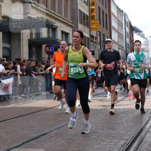 13.09.2026 - 21. swb-Marathon Bremen Strokosch-Dieckow http://msf.ph/oto/10359476 13.09.2026 13:35:28 Ziel 156, 318, 532, 607, 2565, 3056, 3087, 3226, 3454, 3485, 3704, 3780, 3857, 4048, 4326, 5026, 5071, 5157, 5308, 5381, 5467, 5468, 5584, 5586, 5661, 5816, 6159, 6465, 6466, 6644, 6649, 6724, 7036, 7235, 7385, 7597, 7675, 7691, 7700, 7804, 8145, 8335, 8705, 8816, 9243, 9784, 9862, 9892, 9912, 13121, 13213, 536, 1150, 2003, 2041, 2090, 2318, 2356, 2366, 2492, 2625, 2866, 3055, 3063, 3311, 3621, 3916, 4062, 4635, 4985, 5016, 5661, 6315, 6320, 6418, 6750, 6837, 7657, 9017 meine-sportfotos.de