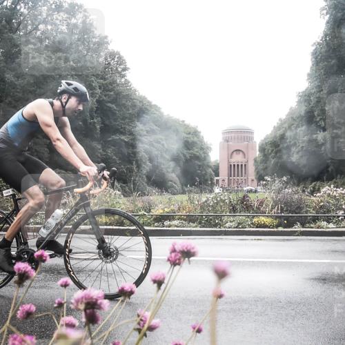 13.09.2026 - Stadtparktriathlon H.Heesch http://msf.ph/oto/10359482 13.09.2026 13:27:24 Radfahren 1325, 1471, 1530 meine-sportfotos.de