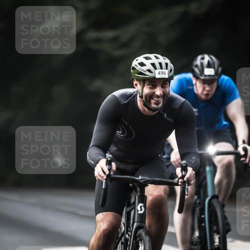 13.09.2026 - Stadtparktriathlon H.Heesch http://msf.ph/oto/10359485 13.09.2026 11:13:44 Radfahren 496, 503, 554, 605, 641 meine-sportfotos.de