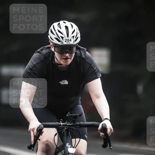 13.09.2026 - Stadtparktriathlon H.Heesch http://msf.ph/oto/10359492 13.09.2026 09:57:38 Radfahren 284, 312 meine-sportfotos.de