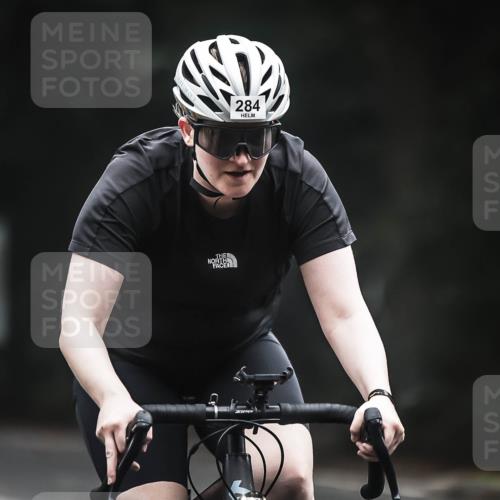 13.09.2026 - Stadtparktriathlon H.Heesch http://msf.ph/oto/10359500 13.09.2026 09:57:38 Radfahren 284, 312 meine-sportfotos.de