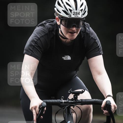 13.09.2026 - Stadtparktriathlon H.Heesch http://msf.ph/oto/10359503 13.09.2026 09:57:38 Radfahren 284, 312 meine-sportfotos.de