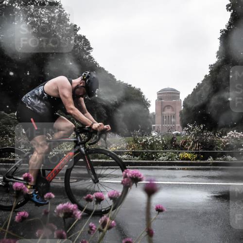 13.09.2026 - Stadtparktriathlon H.Heesch http://msf.ph/oto/10359506 13.09.2026 12:03:19 Radfahren 819, 919, 952, 965, 997 meine-sportfotos.de