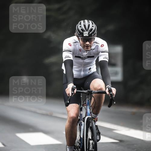 13.09.2026 - Stadtparktriathlon H.Heesch http://msf.ph/oto/10359509 13.09.2026 09:57:42 Radfahren 284, 312 meine-sportfotos.de