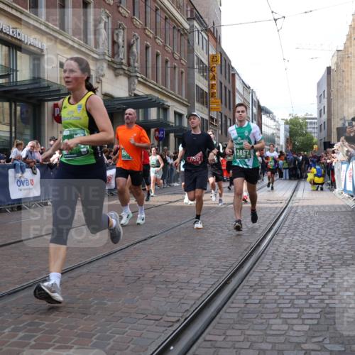 13.09.2026 - 21. swb-Marathon Bremen Strokosch-Dieckow http://msf.ph/oto/10359516 13.09.2026 13:35:29 Ziel 156, 318, 532, 607, 2565, 3056, 3087, 3226, 3454, 3485, 3704, 3780, 3857, 4016, 4048, 4326, 5026, 5071, 5157, 5276, 5308, 5381, 5467, 5468, 5584, 5586, 5816, 6159, 6465, 6466, 6644, 6649, 6724, 6874, 7036, 7235, 7385, 7597, 7675, 7691, 7700, 7804, 8145, 8335, 8705, 8816, 9243, 9784, 9862, 9892, 9912, 13121, 13213, 536, 1150, 2003, 2041, 2090, 2318, 2356, 2366, 2625, 2866, 3055, 3311, 3621, 3916, 4062, 4326, 4635, 4985, 5016, 5661, 6315, 6320, 6418, 6750, 6837, 7657, 9017 meine-sportfotos.de