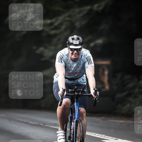 13.09.2026 - Stadtparktriathlon H.Heesch http://msf.ph/oto/10359530 13.09.2026 11:13:48 Radfahren 496, 503, 512, 554, 605, 641, 687 meine-sportfotos.de