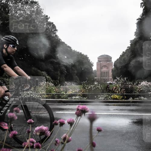13.09.2026 - Stadtparktriathlon H.Heesch http://msf.ph/oto/10359537 13.09.2026 12:03:29 Radfahren 795, 981, 1056 meine-sportfotos.de