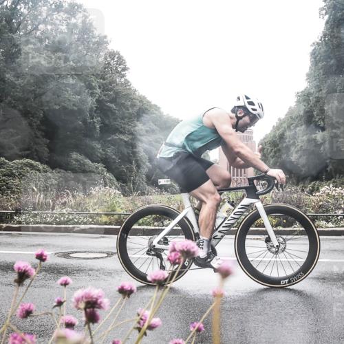 13.09.2026 - Stadtparktriathlon H.Heesch http://msf.ph/oto/10359539 13.09.2026 13:27:50 Radfahren 1322, 1323, 1326, 1401 meine-sportfotos.de