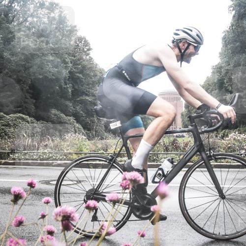 13.09.2026 - Stadtparktriathlon H.Heesch http://msf.ph/oto/10359549 13.09.2026 13:27:53 Radfahren 1322, 1323, 1326, 1397, 1401 meine-sportfotos.de
