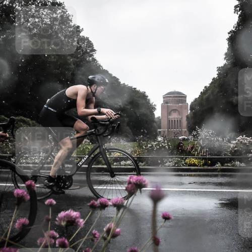 13.09.2026 - Stadtparktriathlon H.Heesch http://msf.ph/oto/10359579 13.09.2026 12:03:47 Radfahren 759, 887, 893, 914 meine-sportfotos.de