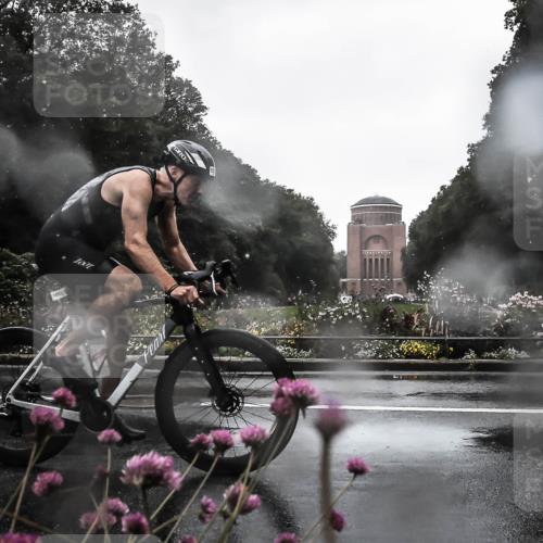 13.09.2026 - Stadtparktriathlon H.Heesch http://msf.ph/oto/10359585 13.09.2026 12:03:52 Radfahren 865, 873, 1008, 1030, 1053 meine-sportfotos.de