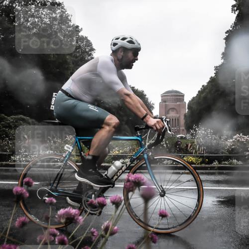 13.09.2026 - Stadtparktriathlon H.Heesch http://msf.ph/oto/10359592 13.09.2026 12:03:53 Radfahren 865, 873, 1008, 1030, 1053 meine-sportfotos.de