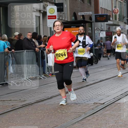13.09.2026 - 21. swb-Marathon Bremen Strokosch-Dieckow http://msf.ph/oto/10359645 13.09.2026 11:19:59 Ziel 11244, 11296, 11333, 11337, 12285, 12374, 10430, 10882, 11457, 11546, 12472 meine-sportfotos.de