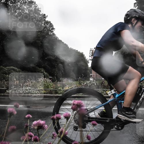 13.09.2026 - Stadtparktriathlon H.Heesch http://msf.ph/oto/10359676 13.09.2026 12:04:24 Radfahren 763, 785, 828, 857, 923, 964, 1036 meine-sportfotos.de
