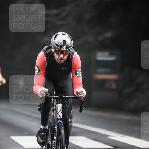13.09.2026 - Stadtparktriathlon H.Heesch http://msf.ph/oto/10359684 13.09.2026 09:58:25 Radfahren 214, 225, 238, 258, 269, 300, 306, 311, 314, 322, 333 meine-sportfotos.de